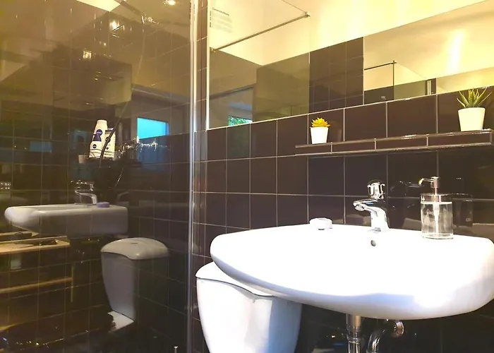 Cosy With Private Parking Apartment Hamburg
